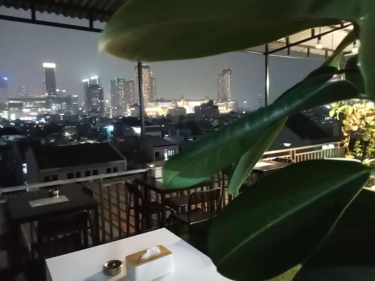 ホテル Multi 88 Syariah ジャカルタ エクステリア 写真